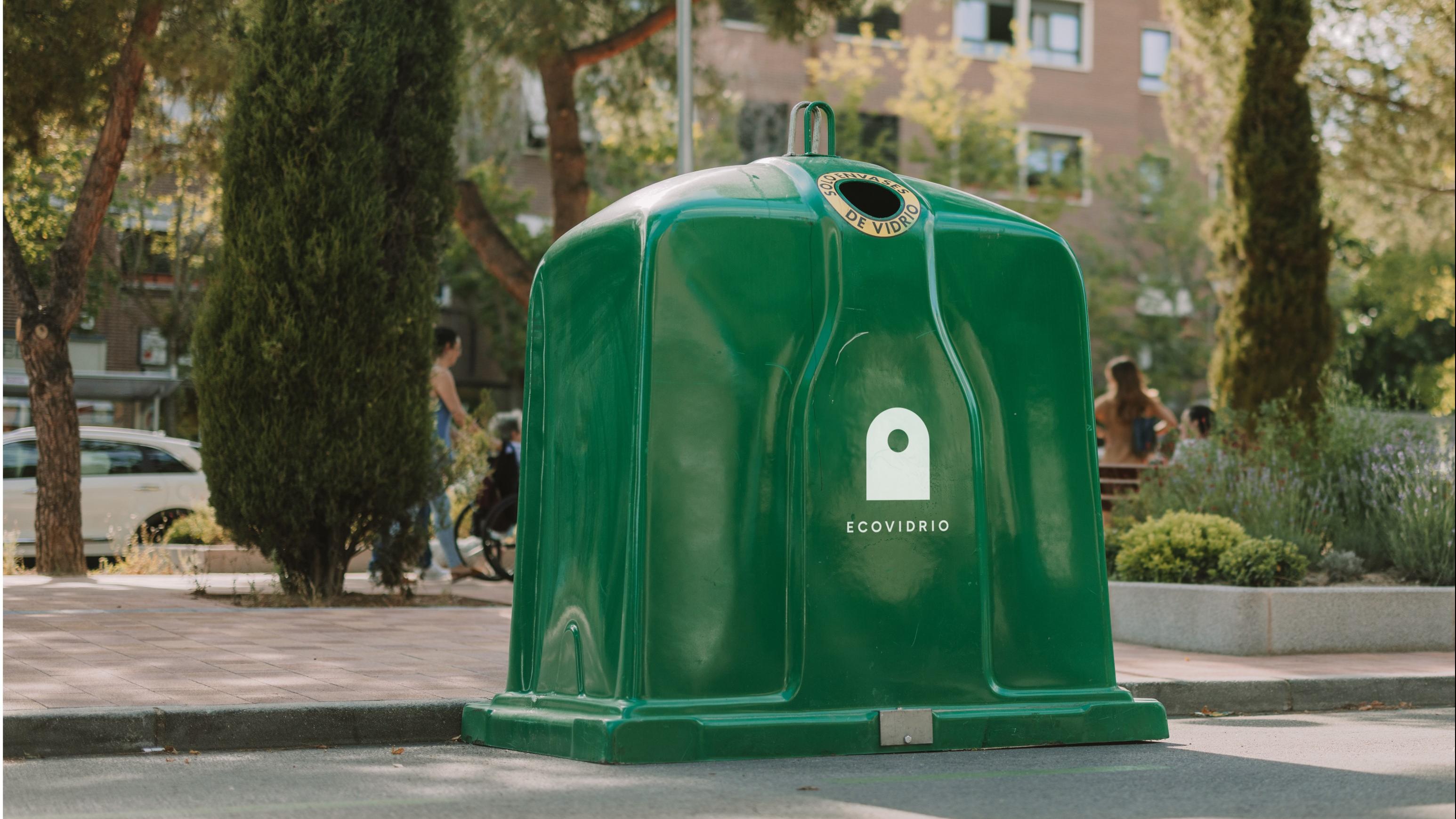Cada extremeño depositó en el contenedor verde unos 8,9 kg de envases de vidrio, el equivalente a unos 30 envases por persona